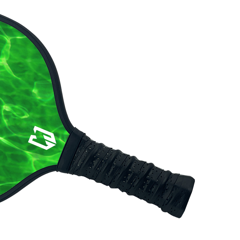 Carbon Fiber Surface Pickleball Paddle